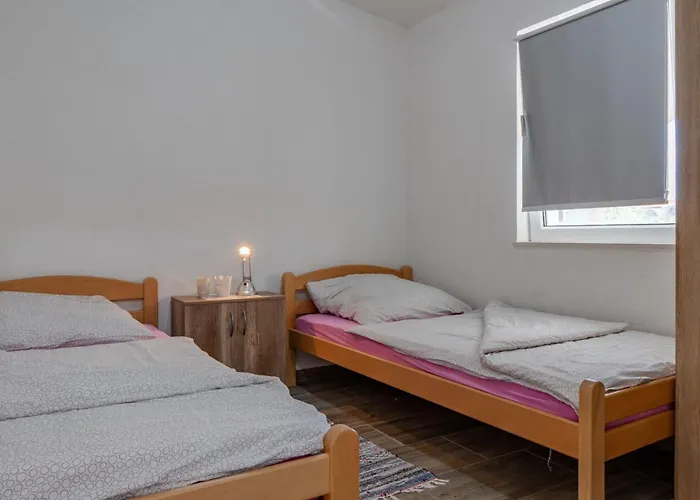 Tusla 4 By Interhome * Вир